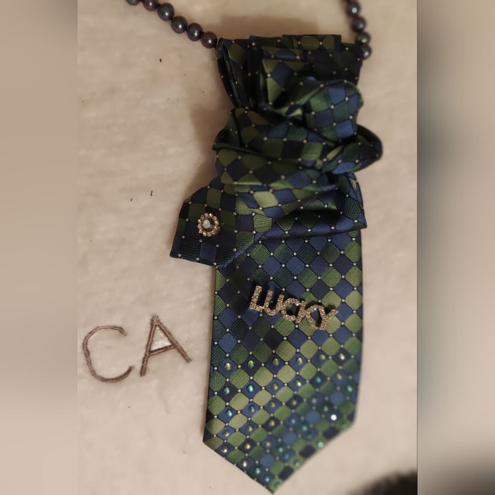 Elegant Green and Blue Checkered Tie